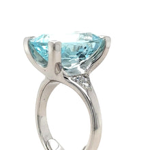 Load image into Gallery viewer, Cerrone Aquamarine & Diamond Oval Ring 11.12ct