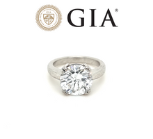 Load image into Gallery viewer, GIA diamond ring
