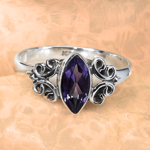 Everything you need to know about Iolite Gemstone