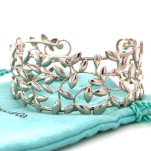 Load image into Gallery viewer, Tiffany &amp; Co Paloma Picasso Olive Leaf Narrow Cuff
