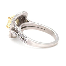 Load image into Gallery viewer, 18ct White Gold Cushion Cut Diamond Halo Ring 1.00ct 6.5g
