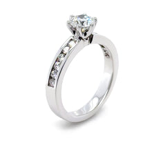 Load image into Gallery viewer, 18ct White Gold Round Brilliant Cut Diamond Ring 0.95ct 5.75g