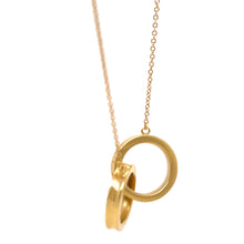 Load image into Gallery viewer, Tiffany &amp; Co. 18ct Yellow Gold Interlocking Circles Pendant Necklace 7.06g