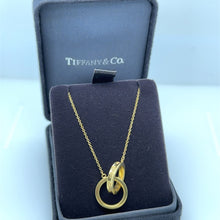 Load image into Gallery viewer, Tiffany &amp; Co. 18ct Yellow Gold Interlocking Circles Pendant Necklace 7.06g