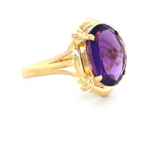 Load image into Gallery viewer, 18ct Yellow Gold Amethyst Ring 6.70ct 5.67g