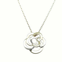 Load image into Gallery viewer, Chanel 18ct Yellow Gold Fil De Camélia Necklace - 6.06g