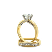 Load image into Gallery viewer, 18ct Yellow Gold Diamond Engagement Ring and Wedding Band Set 1.30ct