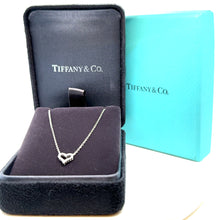 Load image into Gallery viewer, Tiffany &amp; Co Diamond Heart Pendant 0.20ct