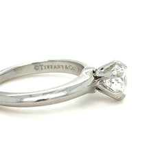 Load image into Gallery viewer, Tiffany &amp; Co Engagement Ring 0.94ct