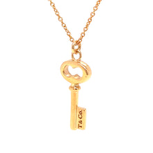 Load image into Gallery viewer, Tiffany &amp; Co Mini Oval Key Pendant