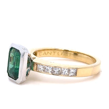 Load image into Gallery viewer, Canturi Zambian Emerald Ring 1.35ct