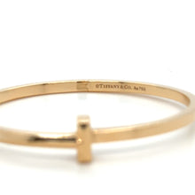 Load image into Gallery viewer, Tiffany &amp; Co T T1 Hinged Bangle in Rose Gold