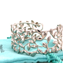 Load image into Gallery viewer, Tiffany &amp; Co Paloma Picasso Olive Leaf Narrow Cuff