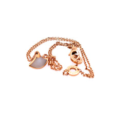 Load image into Gallery viewer, Bvlgari Divas’ Dream 18ct Rose Gold Mother-of-Pearl Bracelet 3.93g