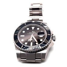 Load image into Gallery viewer, Rolex Oyster Perpetual Submariner Date 2018