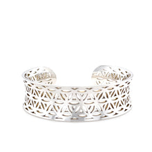 Load image into Gallery viewer, Sterling Silver Cut-Out Pattern Cuff Bangle 37.6g