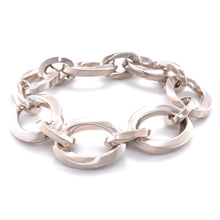 Load image into Gallery viewer, Tiffany &amp; Co. Sterling Silver Vintage Oval Link Bracelet 88g