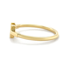 Load image into Gallery viewer, Tiffany &amp; Co. 18ct Yellow Gold T Wire Ring 3g