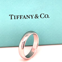 Load image into Gallery viewer, Tiffany &amp; Co. Platinum Wedding Band Ring 8.91g