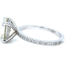 Load image into Gallery viewer, 18ct White Gold Round Brilliant Cut Diamond Ring 4.42ct 5.42g