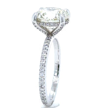 Load image into Gallery viewer, 18ct White Gold Round Brilliant Cut Diamond Ring 4.42ct 5.42g