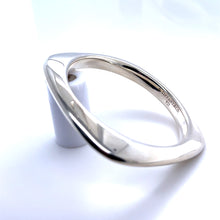 Load image into Gallery viewer, Tiffany &amp; Co. Sterling Silver Vintage Square Bangle Bracelet 56.84g