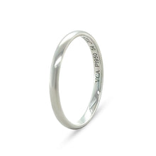 Load image into Gallery viewer, Van Cleef &amp; Arpels Platinum Tendrement Wedding Band 2.44g