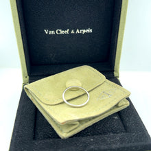 Load image into Gallery viewer, Van Cleef &amp; Arpels Platinum Tendrement Wedding Band 2.44g