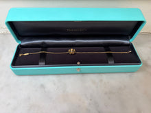 Load image into Gallery viewer, Tiffany &amp; Co. 18ct Yellow Gold Daisy Bugs Charm Bracelet 18cm 3.35g