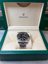 Load image into Gallery viewer, Rolex Oyster Perpetual Submariner Date 2018