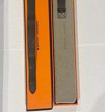 Load image into Gallery viewer, Hermès Double Tour 41mm Attelage Apple Watch Band (Black)