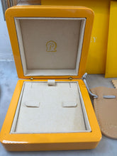 Load image into Gallery viewer, Paspaley 18ct Yellow Gold Lavalier Necklace with 13mm Circle Pearl