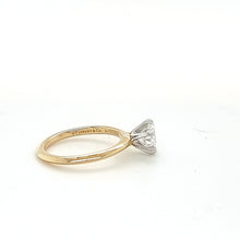 Load image into Gallery viewer, Tiffany &amp; Co Engagement Ring 1.05ct