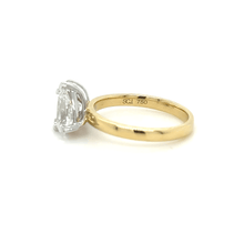 Load image into Gallery viewer, Bespoke Yellow &amp; White Gold Engagement ring 2.0ct