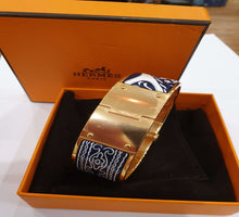 Load image into Gallery viewer, Hermes Hinged Bracelet - Black &amp; White - Luxury Brand Jewellery