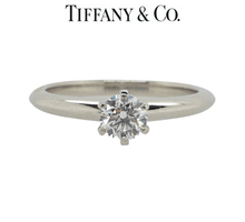 Load image into Gallery viewer, Tiffany &amp; Co Setting Engagement Ring in Platinum 0.40ct - Luxury Brand Jewellery